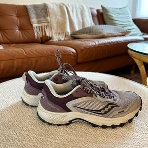 Saucony trail sneakers!